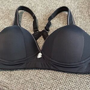 Danskin sports bra